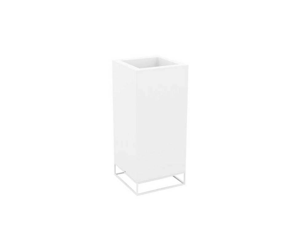 High end Vela High Cube Planter by Vondom Casa Design