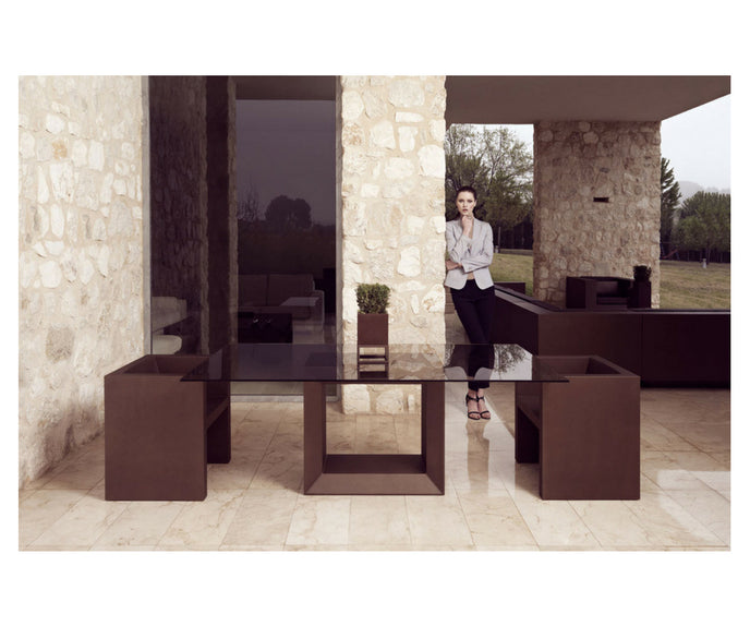 Vela Armchair