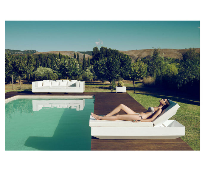 High end Vela Sun Chaise by Vondom Casa Design