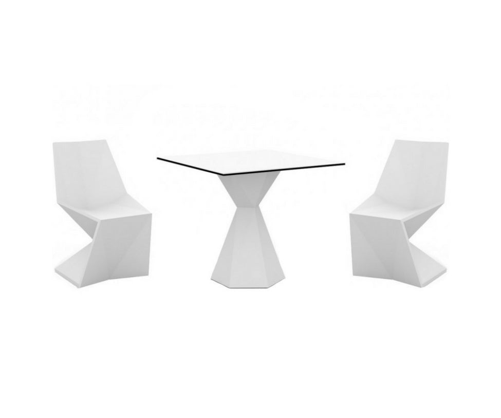 High end Vertex Square Table by Vondom Casa Design