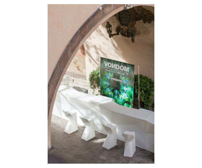 High end Vertex Bar Stool by Vondom Casa Design