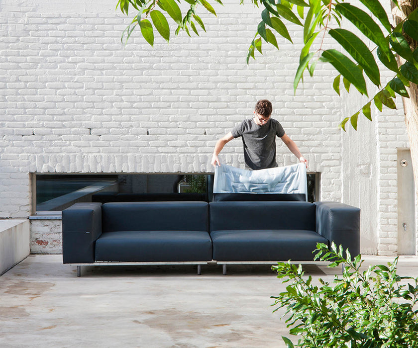 High end Walrus Sofa by Extremis Casa Design