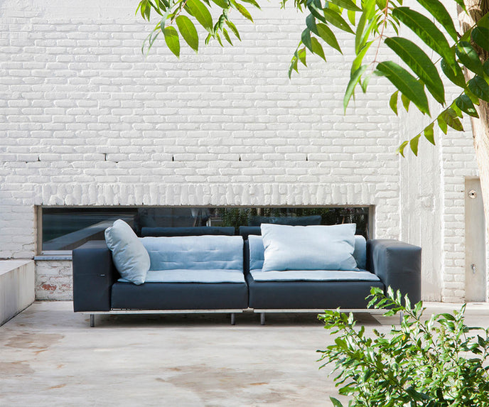 High end Walrus Sofa by Extremis Casa Design