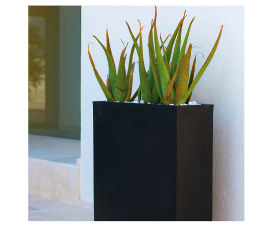 High end Wall Planter by Vondom Casa Design