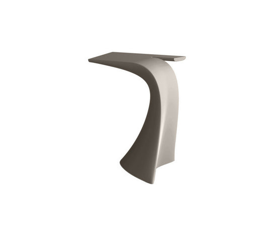 High end Wing Bar Table by Vondom Casa Design