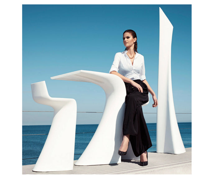 High end Wing Bar Stool by Vondom Casa Design