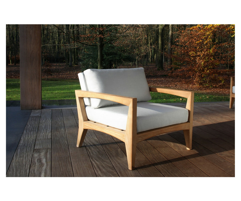 High end Zenhit Lounge Armchair by Royal Botania Casa Design