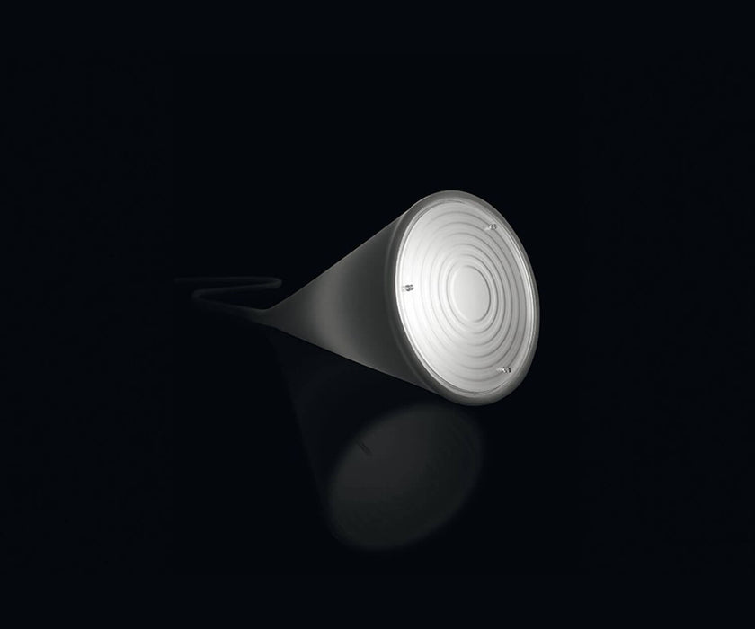 High end Uto Table Lamp by Foscarini Casa Design