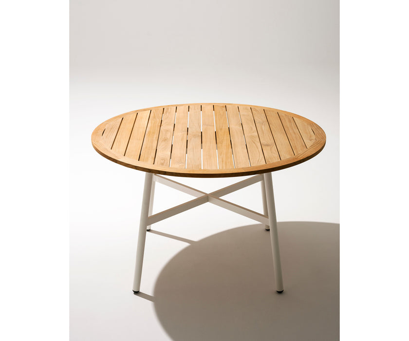 Gamma Dining Table I Roda