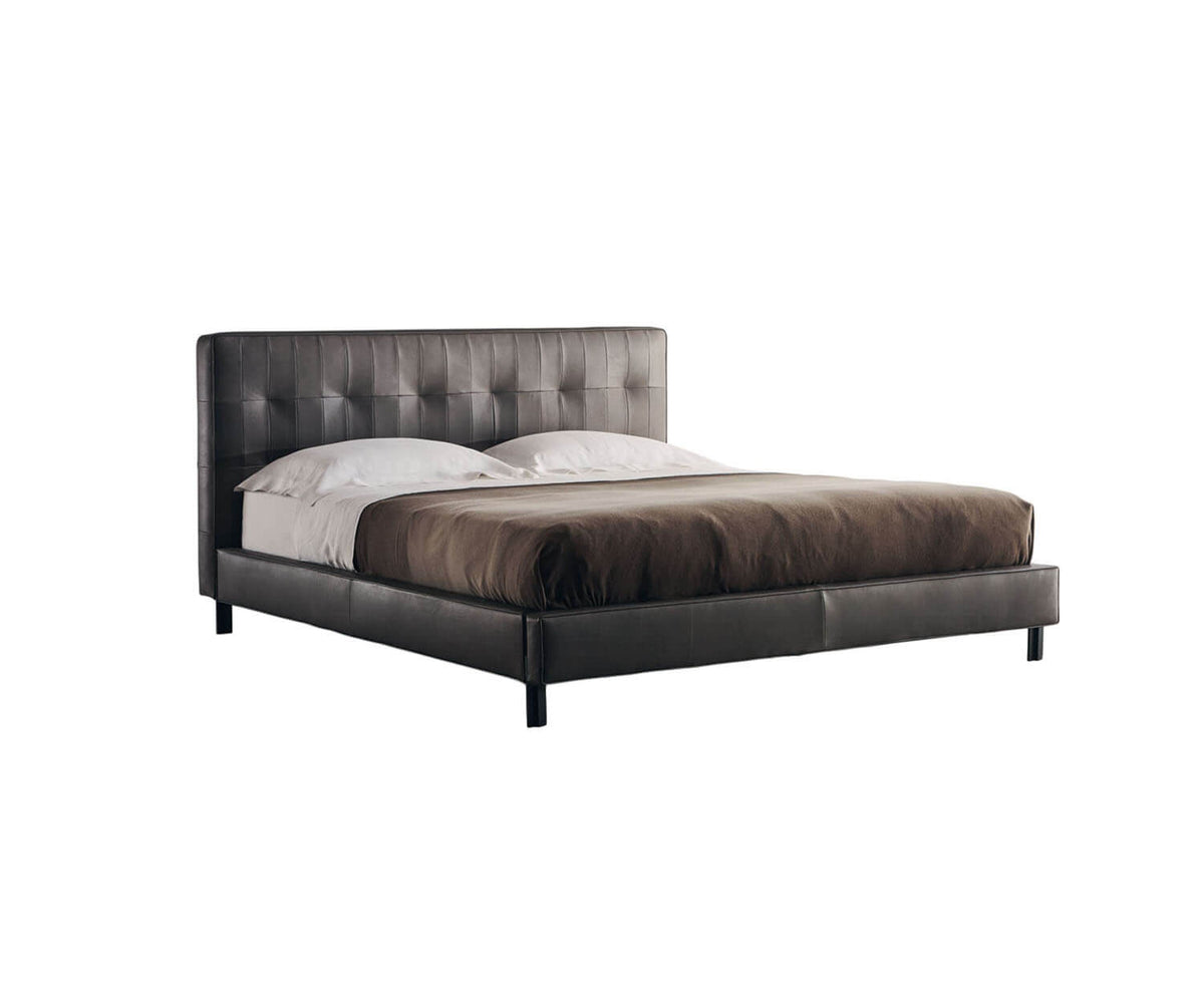 High End Anton Bed Frame by Molteni&amp;C Casa Design Group