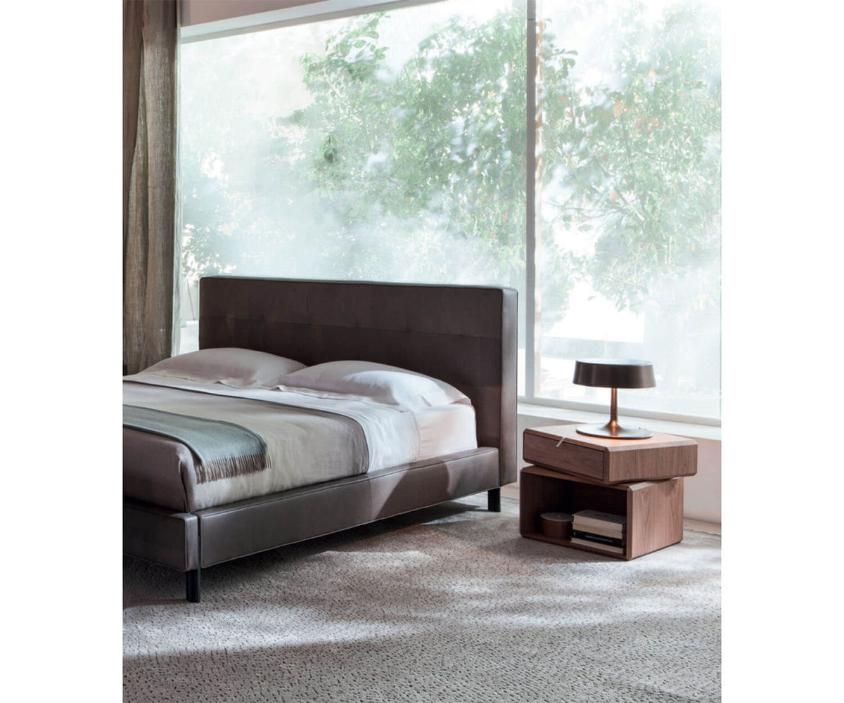 High End Anton Bed Frame by Molteni&amp;C Casa Design Group