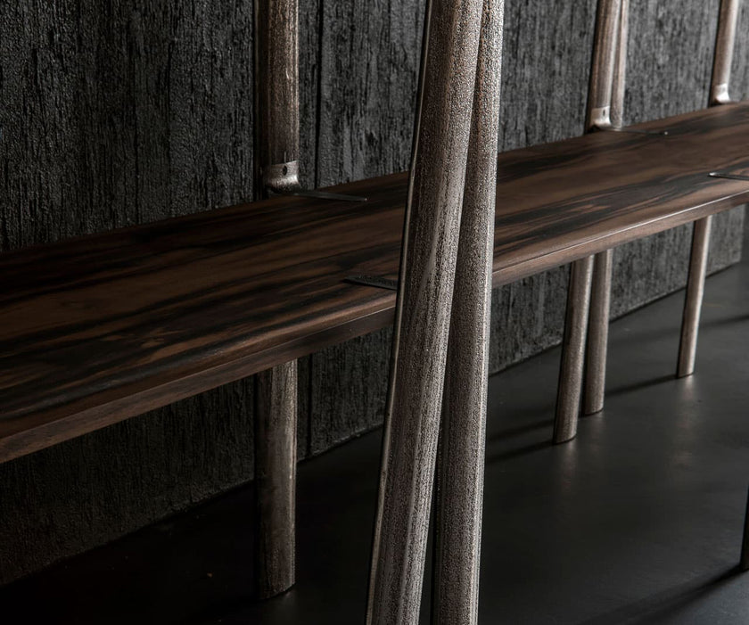 Web Bookshelf I Henge I