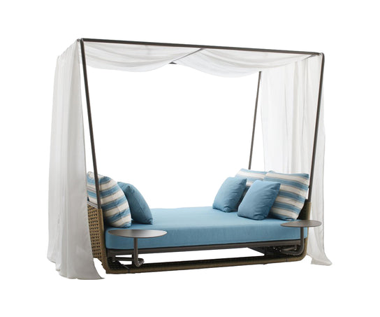 High end Portofino ART. 9768 Daybed by Roberti Rattan Casa Design