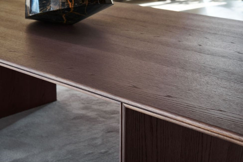 High End Ava Dining Table by Molteni&C Casa Design Group