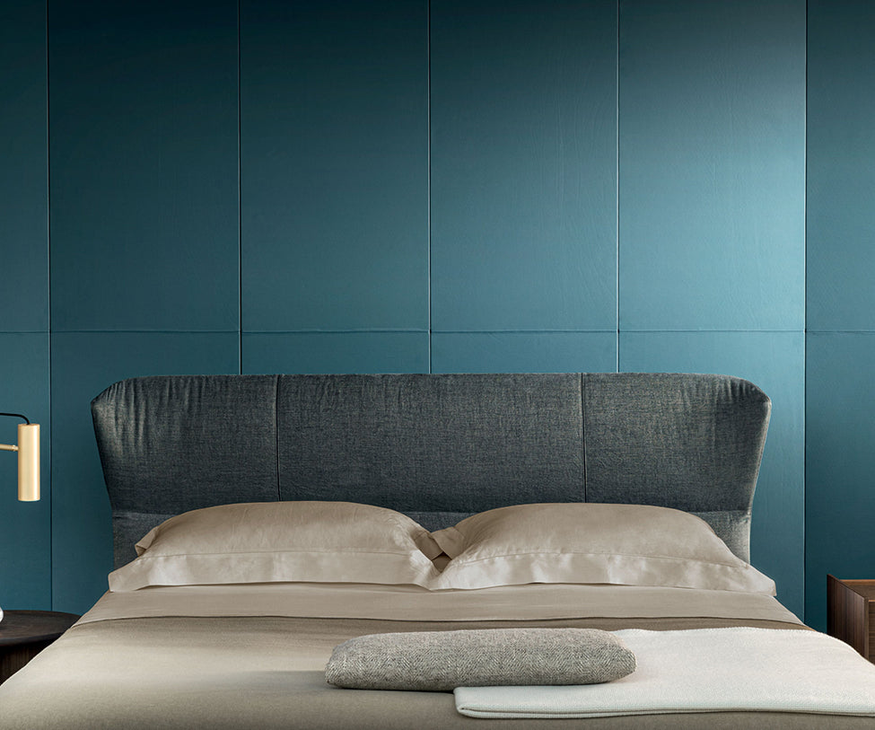 High End Azul Bed by Molteni&amp;C Casa Design Group