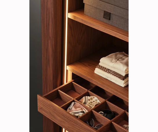 Gladko Wardrobe | Porada