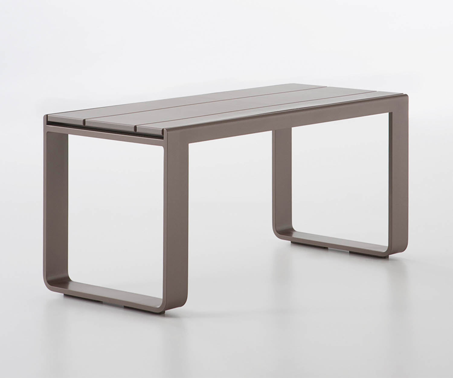 High end Flat Bench by Gandia Blasco Casa Design