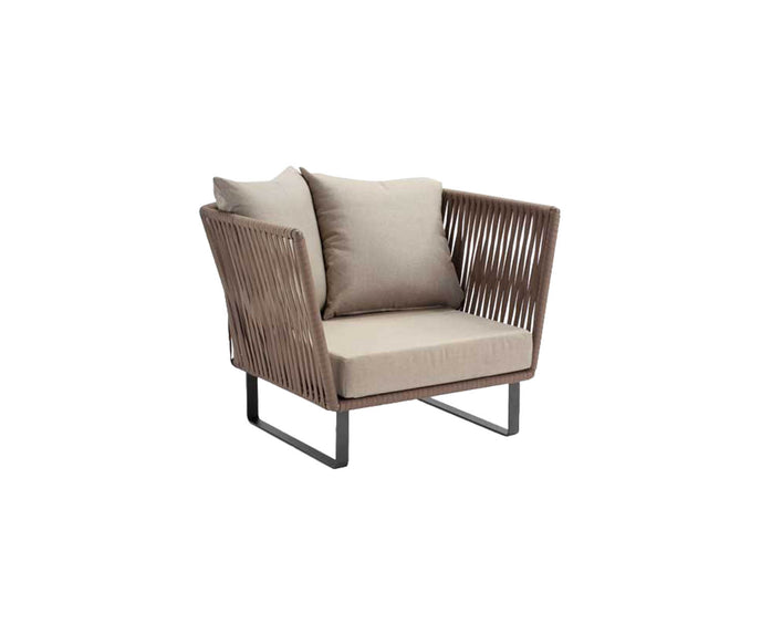 Bitta Club Armchair Kettal