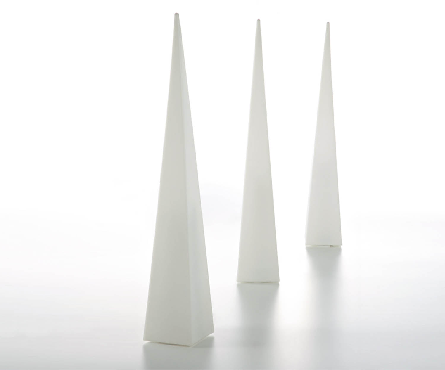 High end Outdoor Piramide Electric Lamp by Gandia Blasco Casa Design