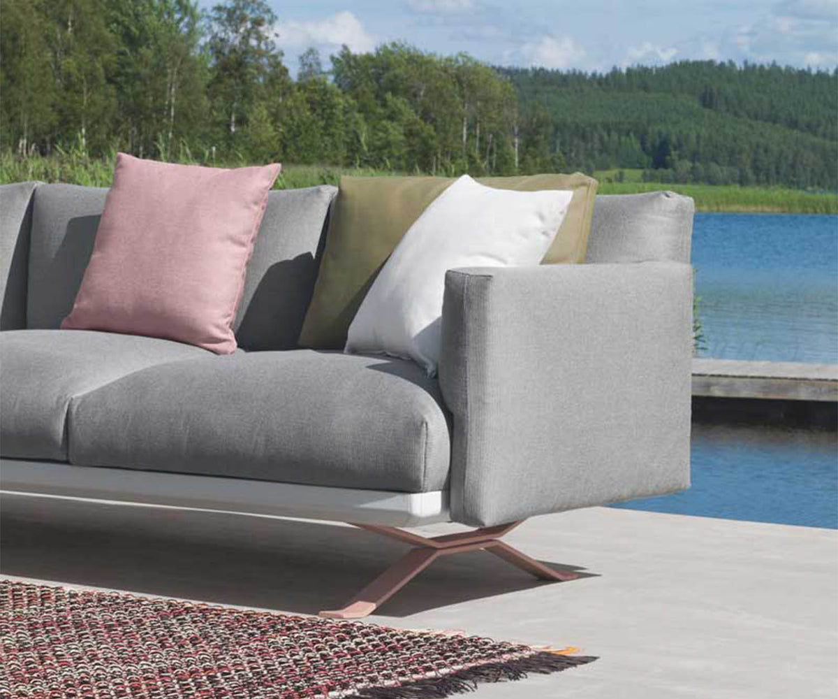 Boma Sectional Kettal