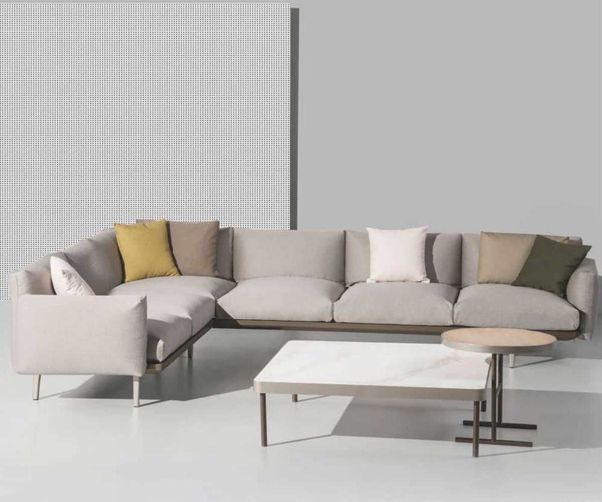Boma Sectional Kettal