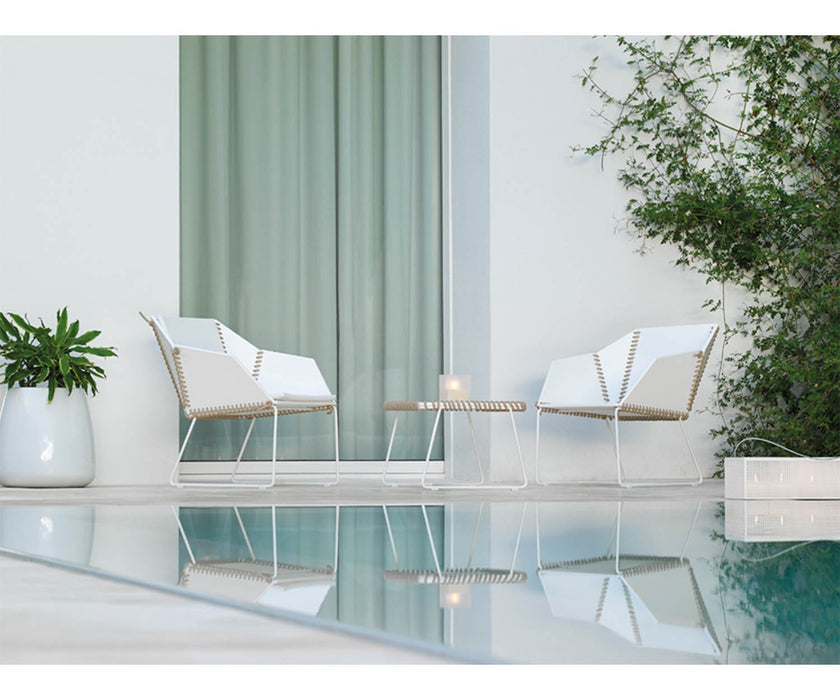 High end Textile Lounge Chair by Gandia Blasco Casa Design