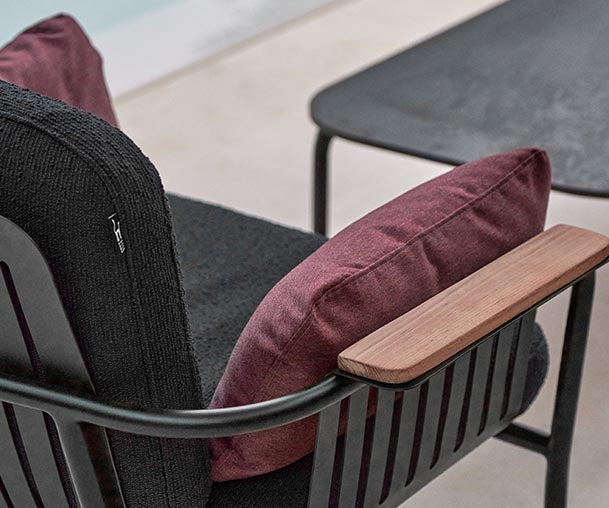  Capa Lounge Chair Gandia Blasco