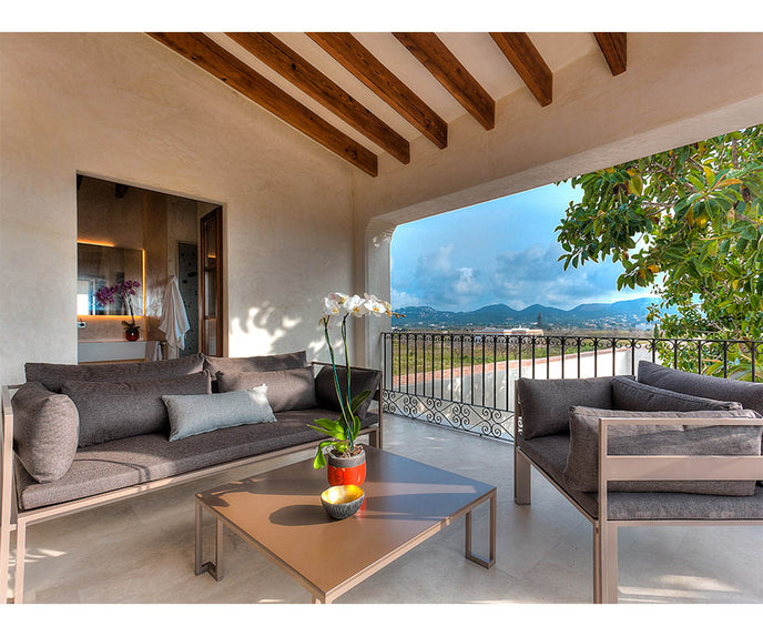 High end Jian Lounge Chair by Gandia Blasco Casa Design