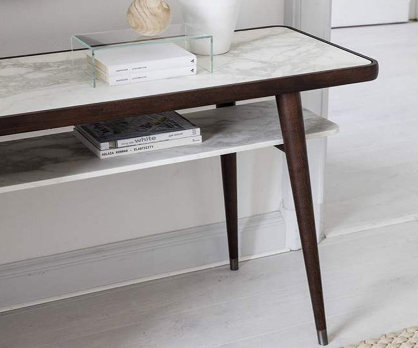 Chantal Console Porada
