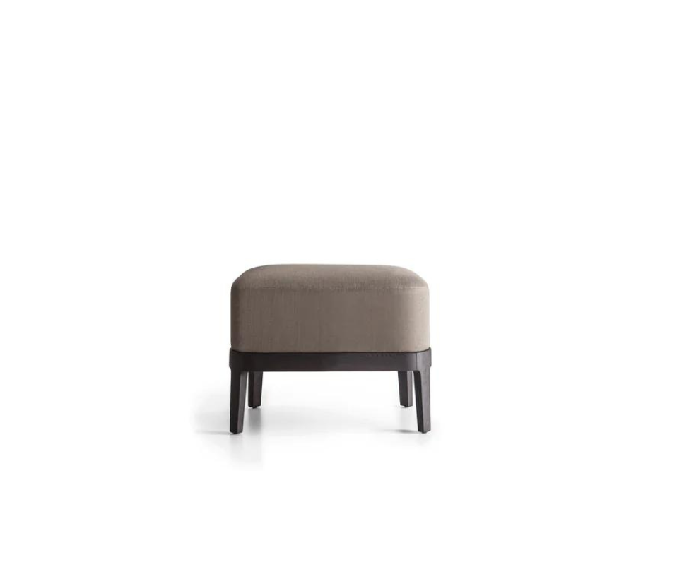 High End Chelsea Pouf by Molteni&amp;C Casa Design Group