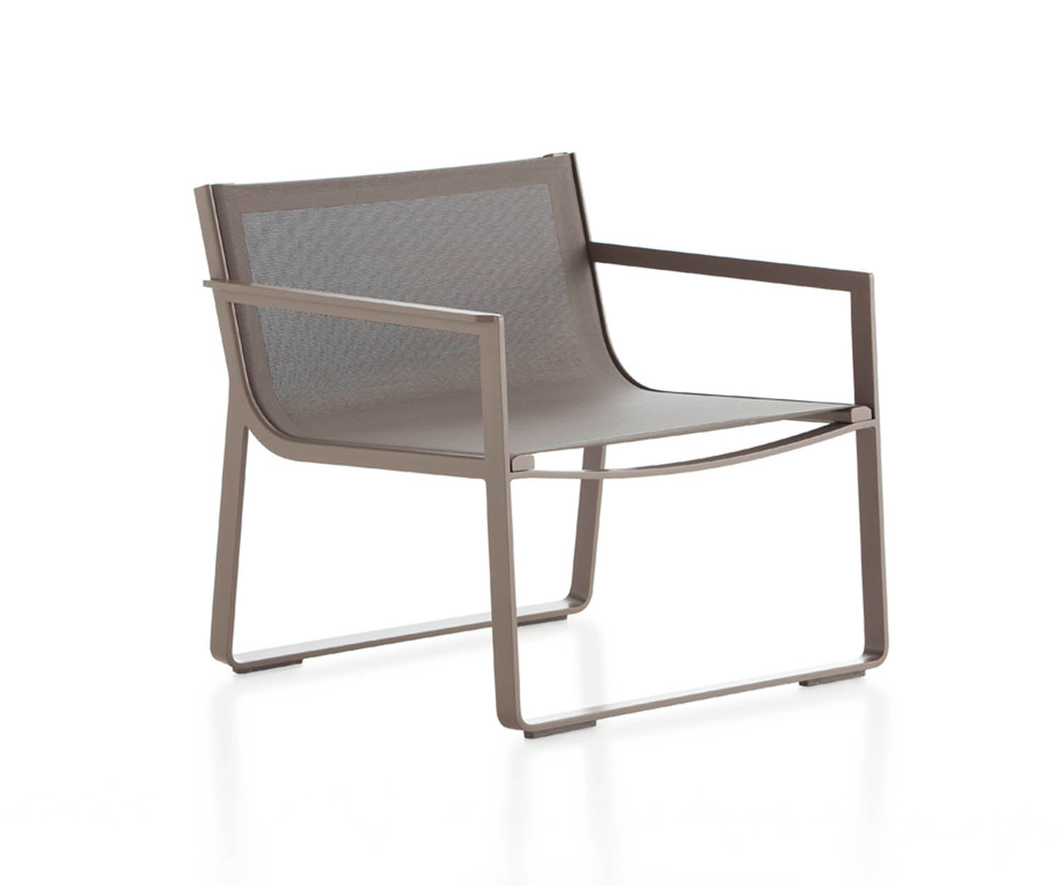 High end Flat Textil Lounge Chair by Gandia Blasco Casa Design