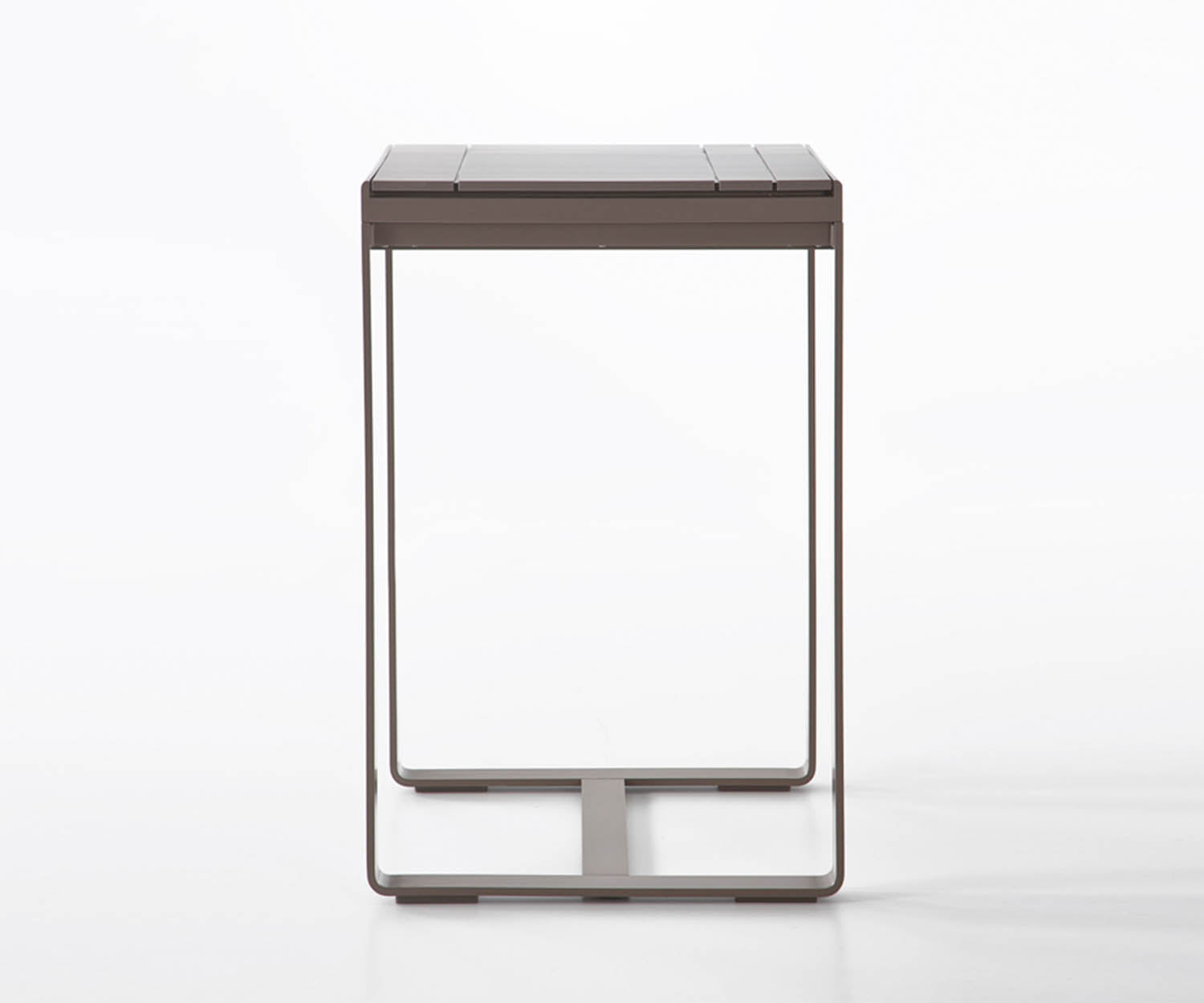 High end Flat Bar Table by Gandia Blasco Casa Design