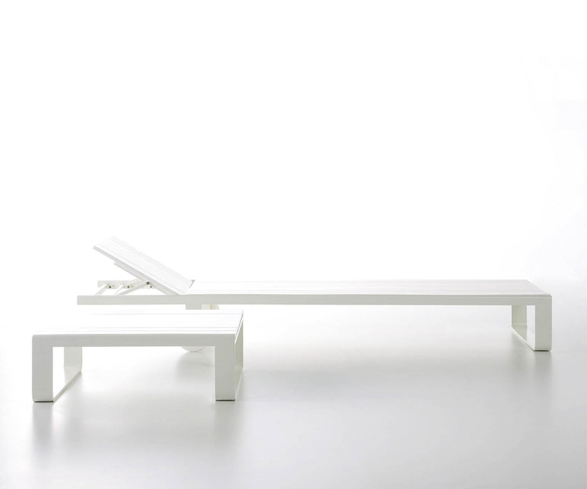 High end Flat Side Table Chaise Lounge by Gandia Blasco Casa Design