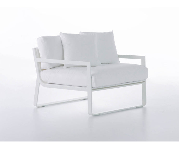 High end Flat Lounge Chair by Gandia Blasco Casa Design