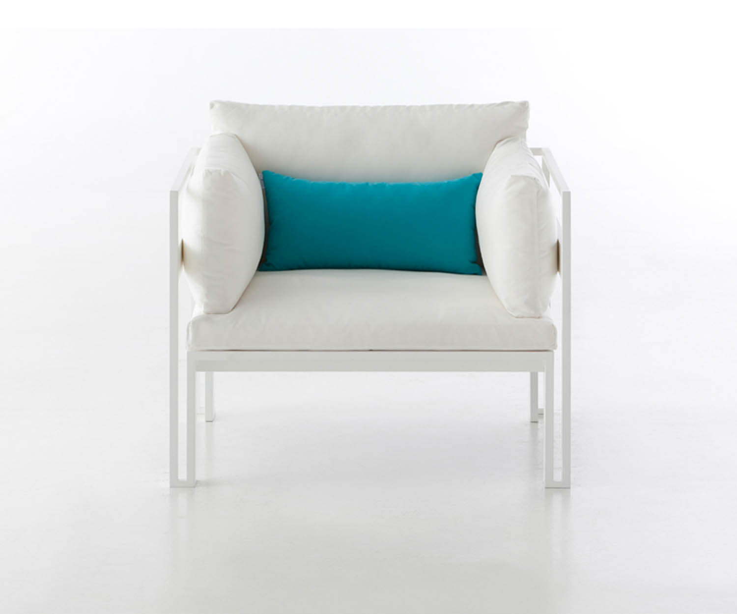 High end Jian Lounge Chair by Gandia Blasco Casa Design