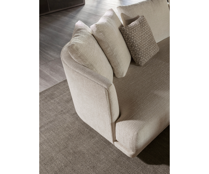 High End Cleo Sectional by Molteni&C Casa Design Group