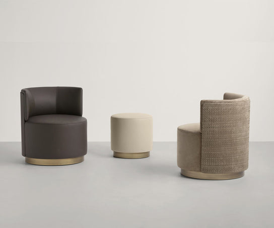 High End Clubby Lounge Chair by Frag Casa Design Group
