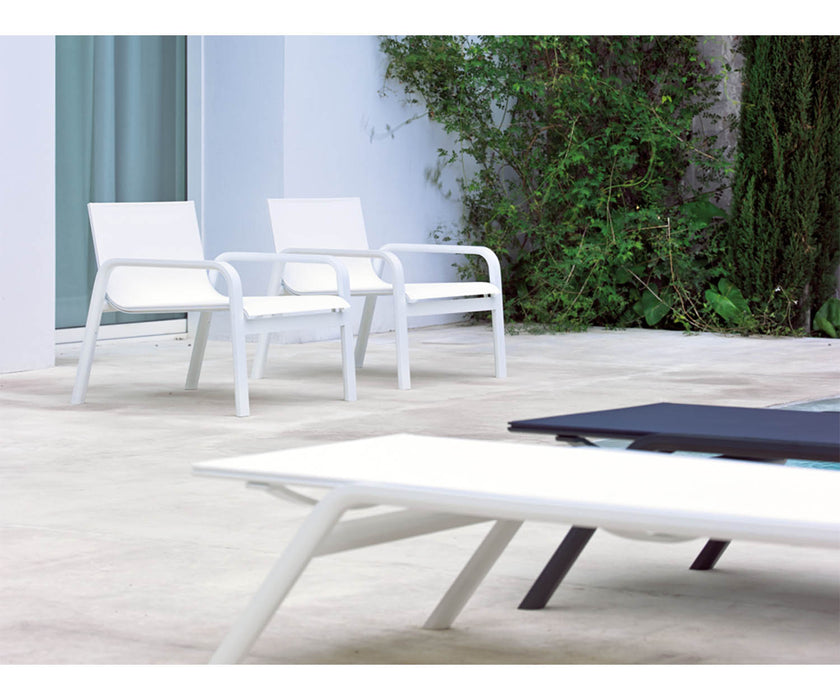 High end Stack Lounge chair by Gandia Blasco Casa Design