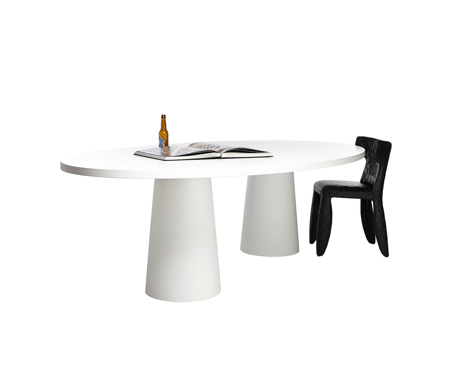 High end Container Oval Table by Moooi Casa Design