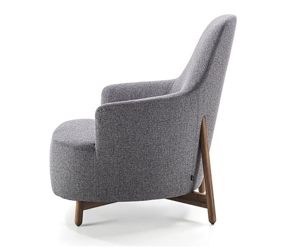Copine Bergere Wood Lounge Chair | Porada