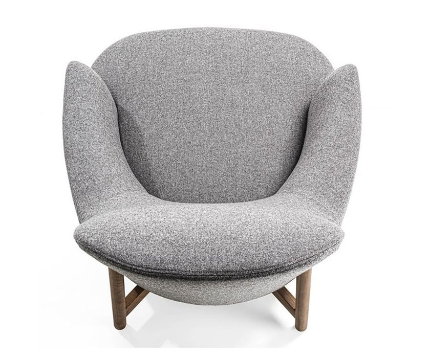 Copine Bergere Wood Lounge Chair | Porada