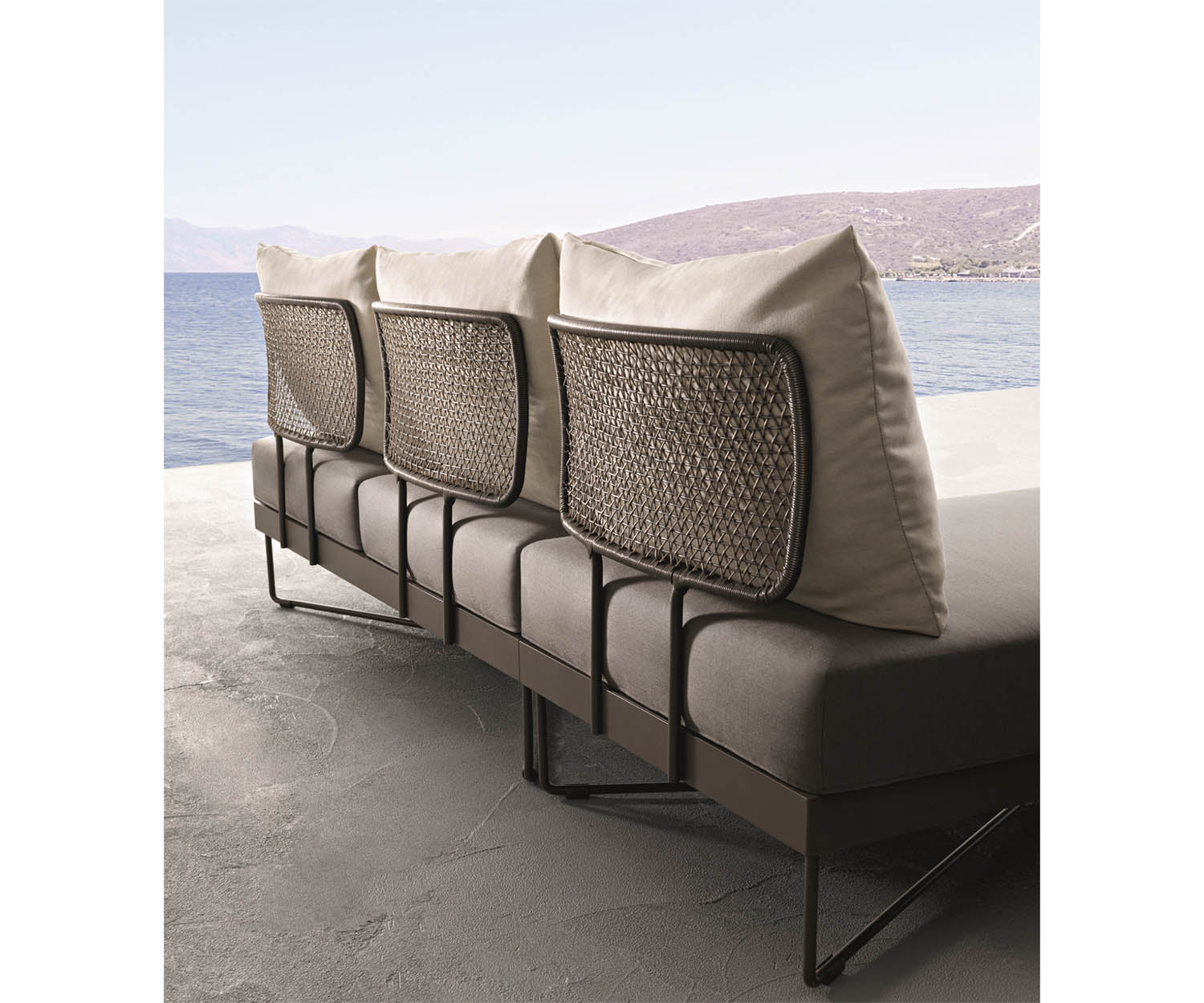 High End Coral Reef ART. 9801 Lounge Armchair by Roberti Rattan Casa Design Group