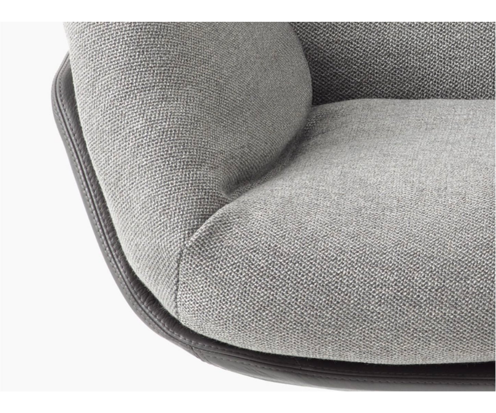 Modern Comfortable Cordia Lounge Armchair by Cor Casa Design Group