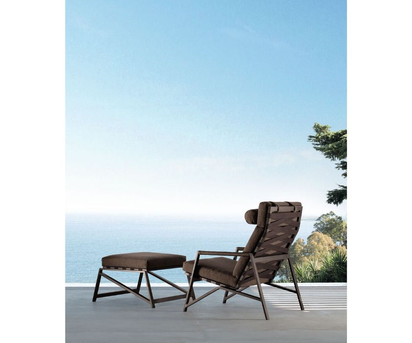 High end Cottage Lounge Armchair by Talenti Casa Design