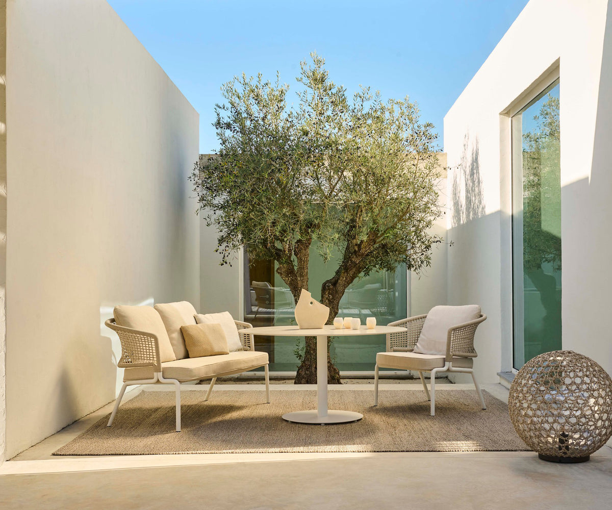 High End Ctr 2 Seater Sofa by Tribù Casa Design Group