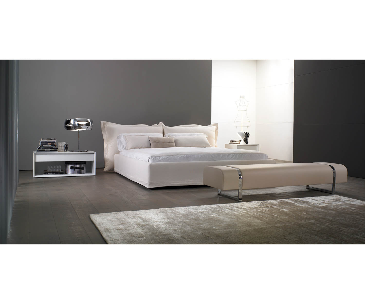 High end Dalí Bed by CasaDesús Casa Design