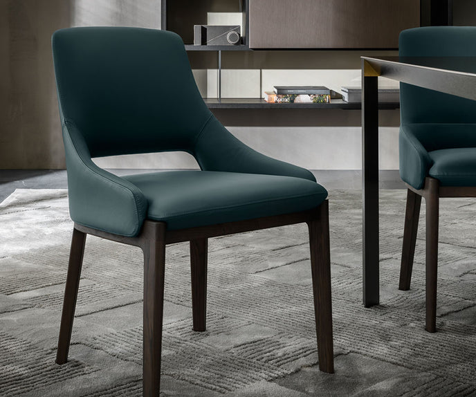 High End Devon Armchair by Molteni&C Casa Design Group