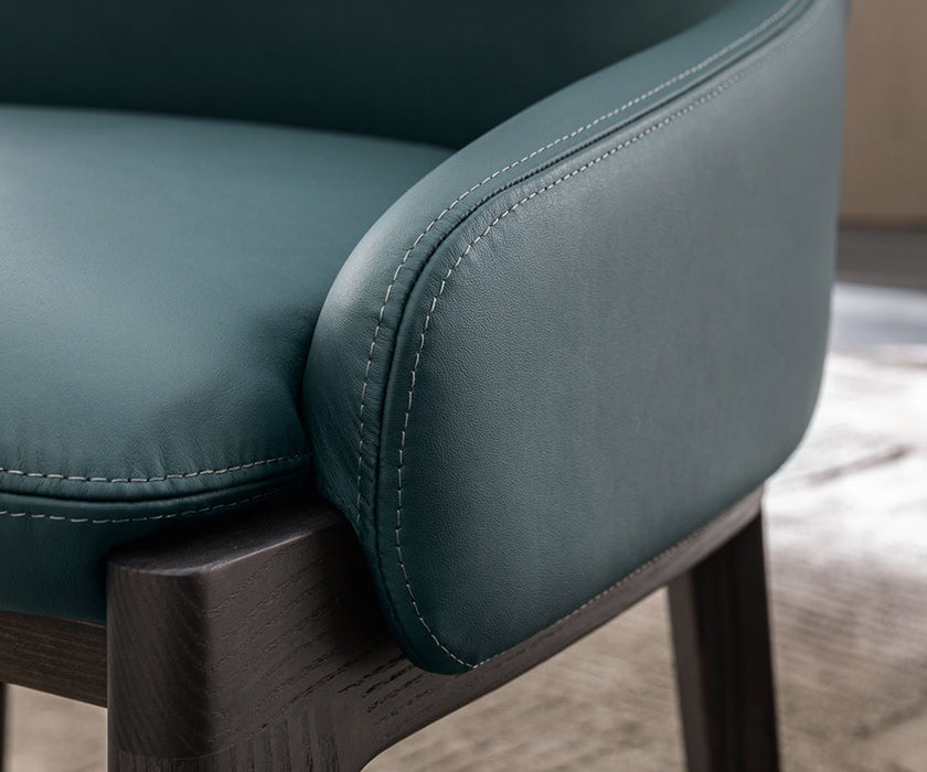 High End Devon Armchair by Molteni&C Casa Design Group