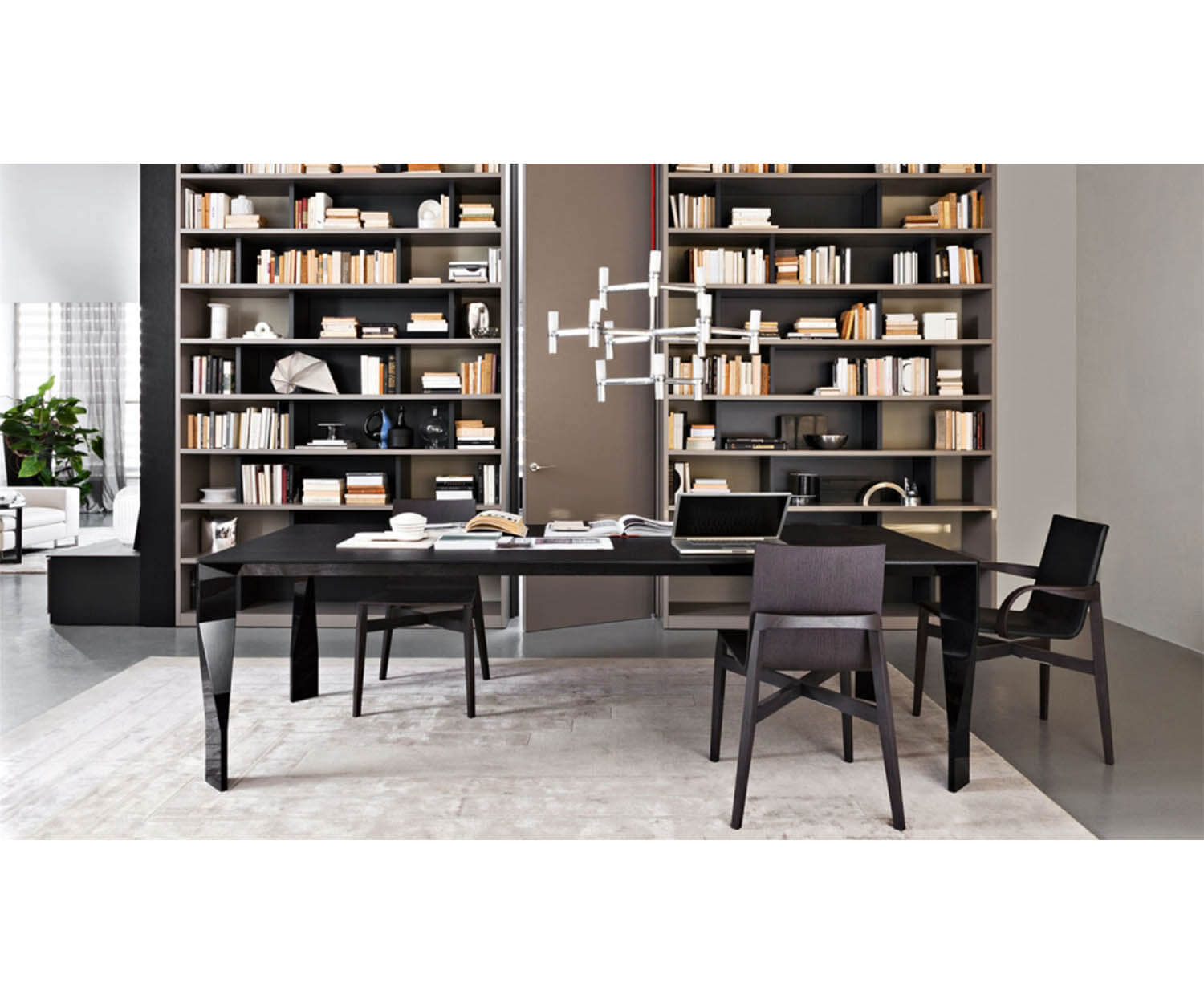 Diamond Dining Table | Molteni&C Furniture | Casa Design Group