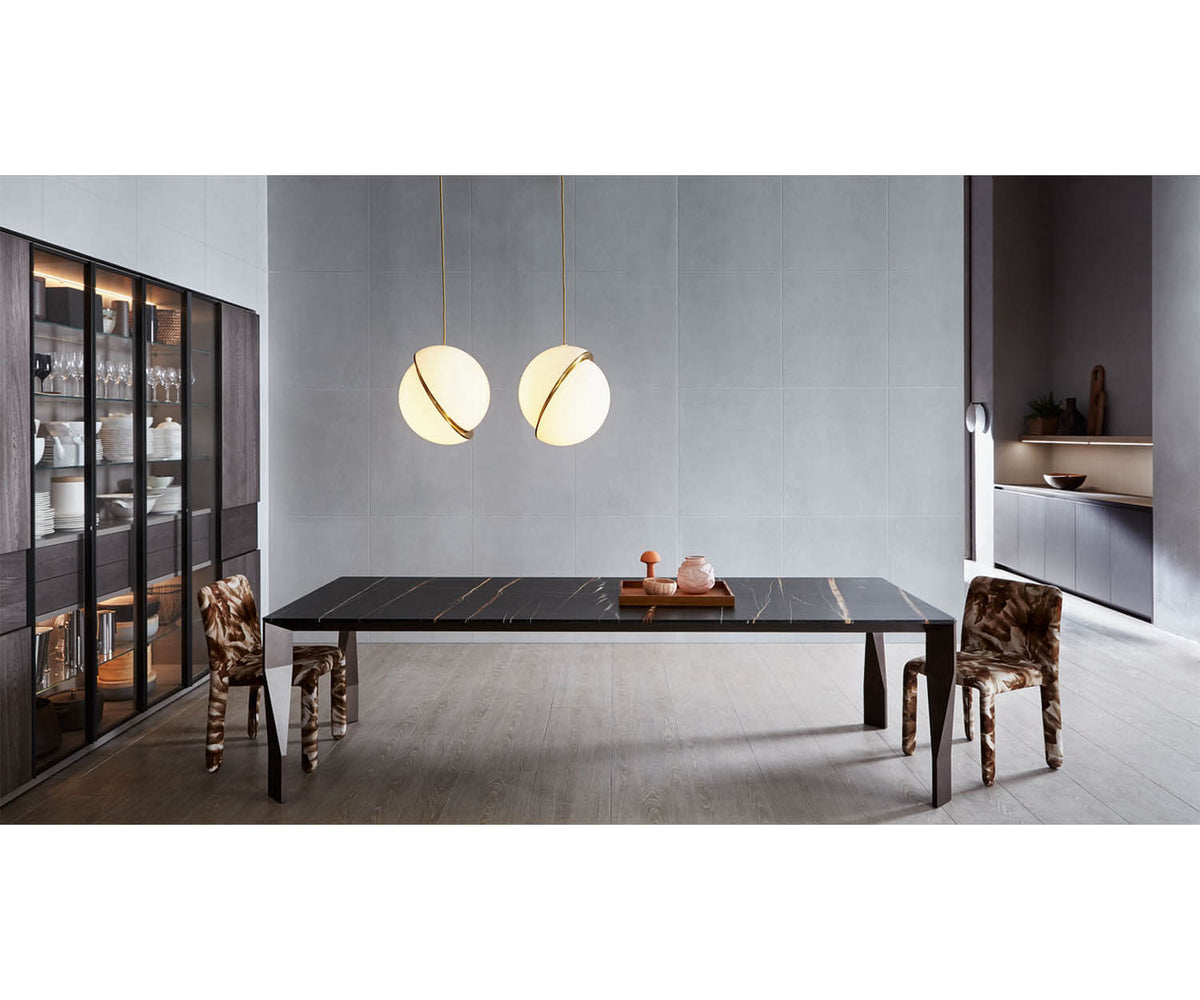 High End Diamond Dining Table by Molteni&amp;C Casa Design Group